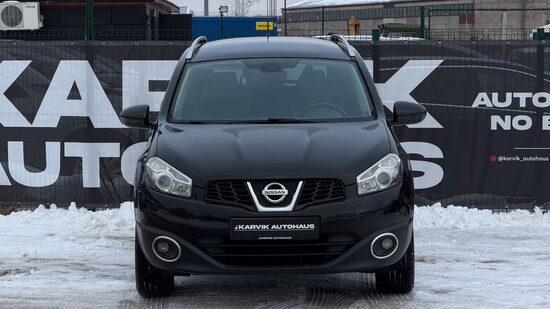 Nissan / Qashqai+2 2.0 Tekna 4x4